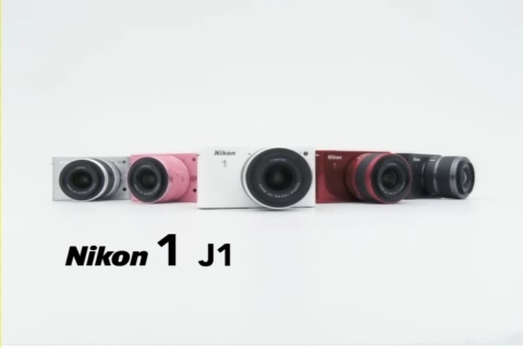 세상에 없던 카메라의 시작 Nikon 1 J1